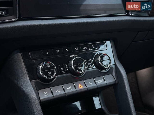 Шкода Kodiaq 2017 у Луцьку на Automoto.ua Коричневий Шкода Kodiaq, об'ємом двигуна 1.97 л та пробігом 230 тис. км за 25664 $, фото 60 на Automoto.ua