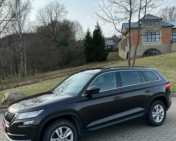 Коричневый Шкода Kodiaq, объемом двигателя 1.97 л и пробегом 194 тыс. км за 22300 $, фото 1 на Automoto.ua