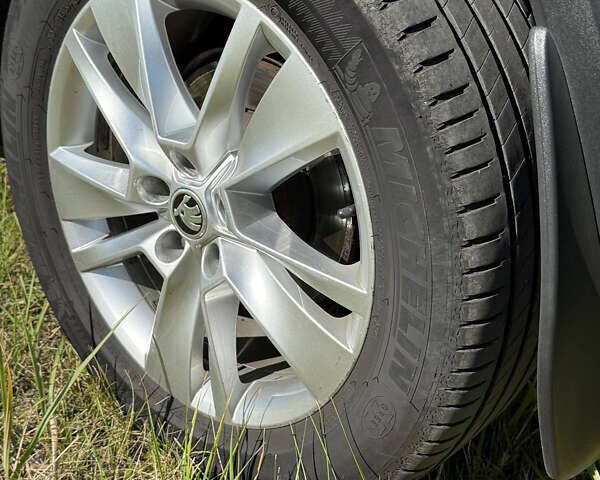 Коричневый Шкода Kodiaq, объемом двигателя 1.97 л и пробегом 166 тыс. км за 28000 $, фото 20 на Automoto.ua