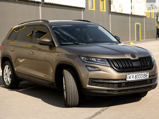 Коричневий Шкода Kodiaq, об'ємом двигуна 2 л та пробігом 269 тис. км за 22300 $, фото 9 на Automoto.ua