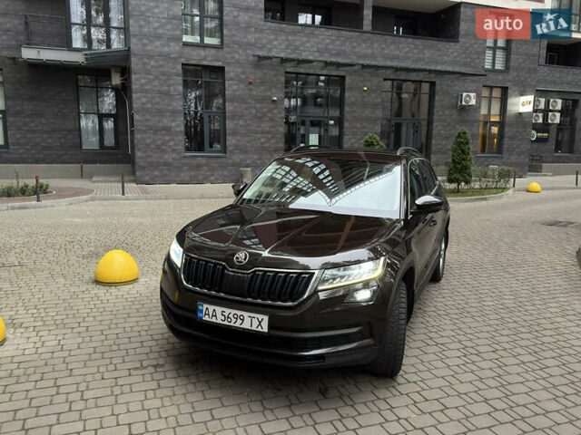 Коричневий Шкода Kodiaq, об'ємом двигуна 1.98 л та пробігом 230 тис. км за 20900 $, фото 3 на Automoto.ua
