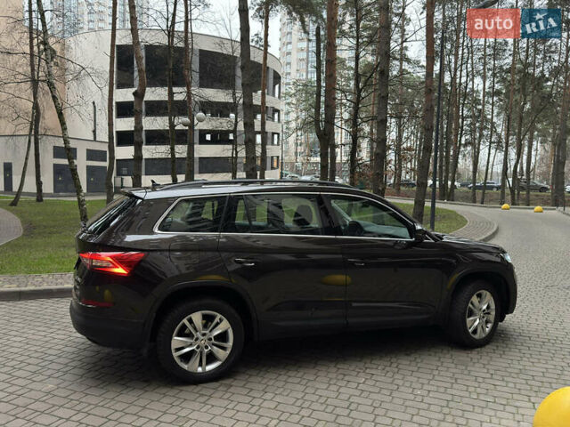 Коричневий Шкода Kodiaq, об'ємом двигуна 1.98 л та пробігом 230 тис. км за 20900 $, фото 8 на Automoto.ua