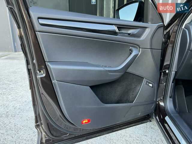 Коричневый Шкода Kodiaq, объемом двигателя 1.98 л и пробегом 194 тыс. км за 21900 $, фото 16 на Automoto.ua