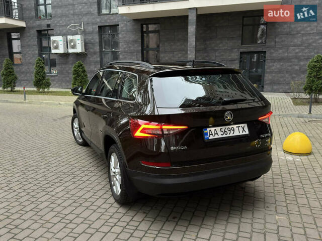 Коричневий Шкода Kodiaq, об'ємом двигуна 1.98 л та пробігом 230 тис. км за 20900 $, фото 11 на Automoto.ua