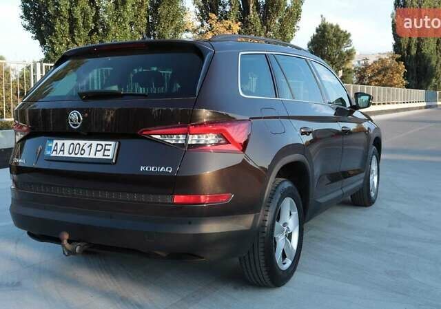 Коричневый Шкода Kodiaq, объемом двигателя 1.97 л и пробегом 160 тыс. км за 27777 $, фото 5 на Automoto.ua