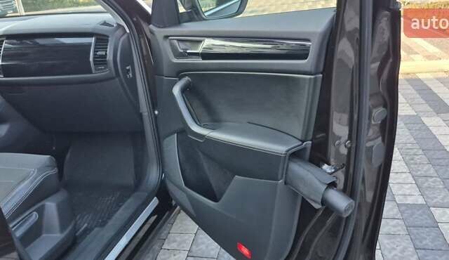 Коричневий Шкода Kodiaq, об'ємом двигуна 1.97 л та пробігом 49 тис. км за 35000 $, фото 33 на Automoto.ua