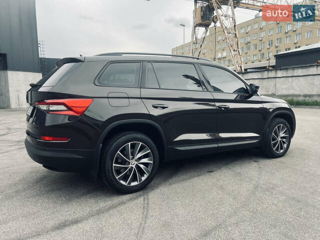 Коричневый Шкода Kodiaq, объемом двигателя 1.97 л и пробегом 116 тыс. км за 29900 $, фото 6 на Automoto.ua