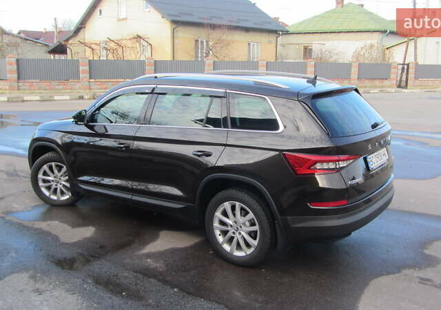 Коричневый Шкода Kodiaq, объемом двигателя 1.97 л и пробегом 129 тыс. км за 27500 $, фото 4 на Automoto.ua