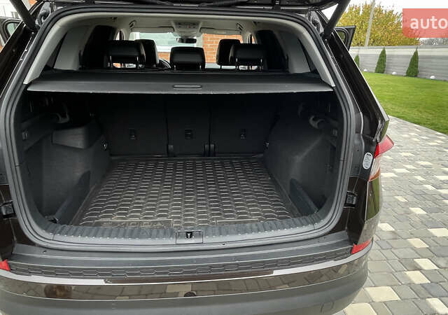 Коричневый Шкода Kodiaq, объемом двигателя 1.97 л и пробегом 199 тыс. км за 27500 $, фото 23 на Automoto.ua
