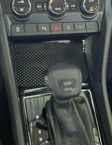 Коричневий Шкода Kodiaq, об'ємом двигуна 1.97 л та пробігом 49 тис. км за 35000 $, фото 8 на Automoto.ua
