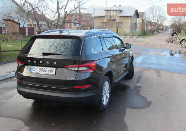 Коричневый Шкода Kodiaq, объемом двигателя 1.97 л и пробегом 129 тыс. км за 27500 $, фото 5 на Automoto.ua
