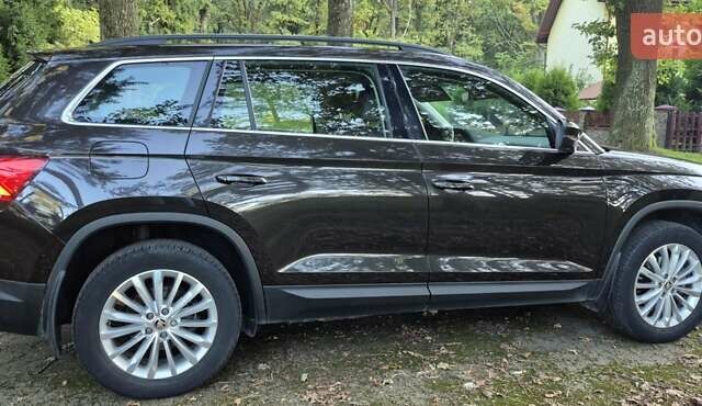 Коричневий Шкода Kodiaq, об'ємом двигуна 1.97 л та пробігом 49 тис. км за 35000 $, фото 67 на Automoto.ua