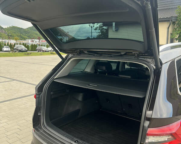 Коричневый Шкода Kodiaq, объемом двигателя 1.97 л и пробегом 250 тыс. км за 32000 $, фото 12 на Automoto.ua