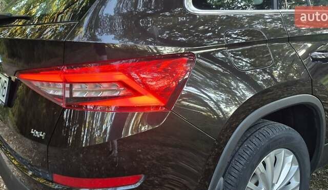 Коричневий Шкода Kodiaq, об'ємом двигуна 1.97 л та пробігом 49 тис. км за 35000 $, фото 66 на Automoto.ua