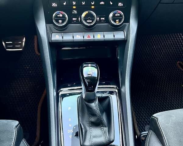 Коричневый Шкода Kodiaq, объемом двигателя 2 л и пробегом 137 тыс. км за 29900 $, фото 7 на Automoto.ua