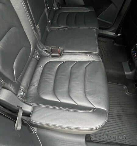 Коричневый Шкода Kodiaq, объемом двигателя 1.97 л и пробегом 199 тыс. км за 27500 $, фото 19 на Automoto.ua