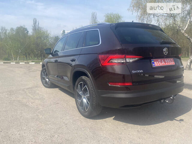 Коричневий Шкода Kodiaq, об'ємом двигуна 1.97 л та пробігом 180 тис. км за 27999 $, фото 3 на Automoto.ua