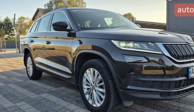 Коричневий Шкода Kodiaq, об'ємом двигуна 1.97 л та пробігом 49 тис. км за 35000 $, фото 6 на Automoto.ua