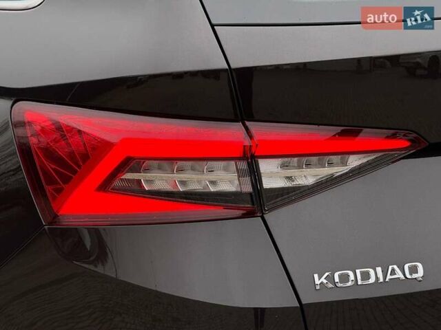 Коричневий Шкода Kodiaq, об'ємом двигуна 2 л та пробігом 100 тис. км за 28999 $, фото 19 на Automoto.ua