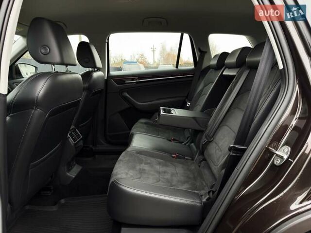 Коричневий Шкода Kodiaq, об'ємом двигуна 2 л та пробігом 100 тис. км за 28999 $, фото 50 на Automoto.ua