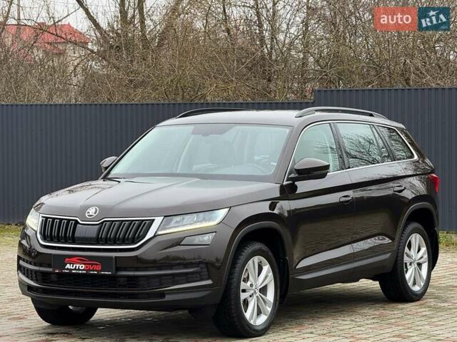 Коричневий Шкода Kodiaq, об'ємом двигуна 2 л та пробігом 100 тис. км за 28999 $, фото 7 на Automoto.ua