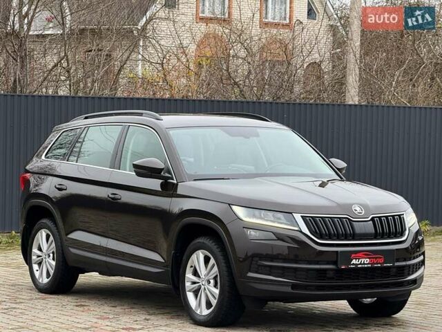 Коричневий Шкода Kodiaq, об'ємом двигуна 2 л та пробігом 100 тис. км за 28999 $, фото 1 на Automoto.ua