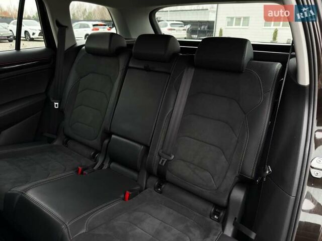 Коричневий Шкода Kodiaq, об'ємом двигуна 2 л та пробігом 100 тис. км за 28999 $, фото 51 на Automoto.ua