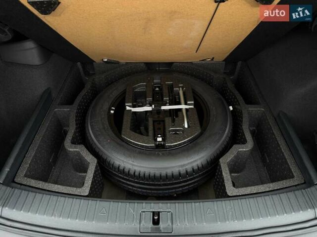 Коричневий Шкода Kodiaq, об'ємом двигуна 2 л та пробігом 100 тис. км за 28999 $, фото 57 на Automoto.ua