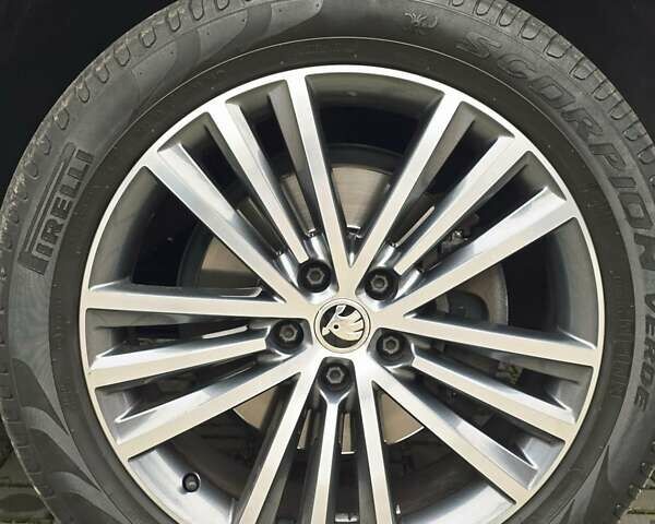 Коричневый Шкода Kodiaq, объемом двигателя 2 л и пробегом 144 тыс. км за 32999 $, фото 35 на Automoto.ua