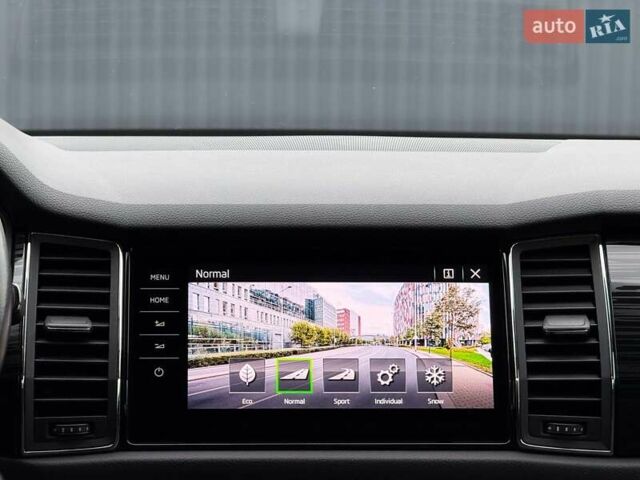 Коричневий Шкода Kodiaq, об'ємом двигуна 2 л та пробігом 100 тис. км за 28999 $, фото 76 на Automoto.ua