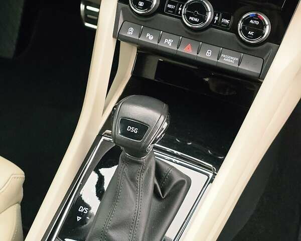 Коричневый Шкода Kodiaq, объемом двигателя 2 л и пробегом 144 тыс. км за 32999 $, фото 48 на Automoto.ua