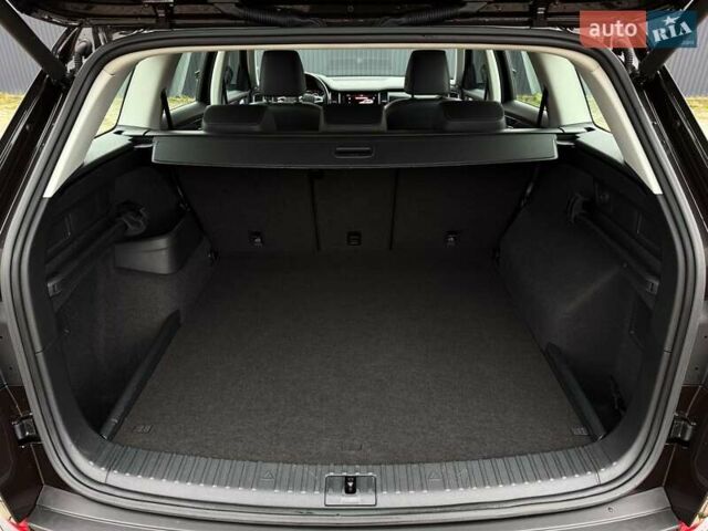 Коричневий Шкода Kodiaq, об'ємом двигуна 2 л та пробігом 100 тис. км за 28999 $, фото 56 на Automoto.ua