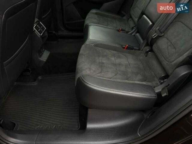 Коричневий Шкода Kodiaq, об'ємом двигуна 2 л та пробігом 100 тис. км за 28999 $, фото 52 на Automoto.ua