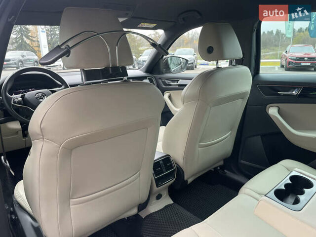 Коричневый Шкода Kodiaq, объемом двигателя 1.97 л и пробегом 74 тыс. км за 37900 $, фото 36 на Automoto.ua