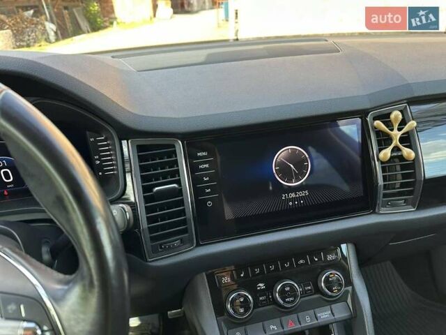Коричневий Шкода Kodiaq, об'ємом двигуна 1.97 л та пробігом 106 тис. км за 34000 $, фото 16 на Automoto.ua