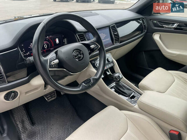 Коричневый Шкода Kodiaq, объемом двигателя 1.97 л и пробегом 74 тыс. км за 37900 $, фото 31 на Automoto.ua