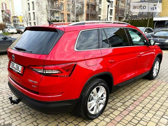 Червоний Шкода Kodiaq, об'ємом двигуна 1.97 л та пробігом 190 тис. км за 23500 $, фото 8 на Automoto.ua