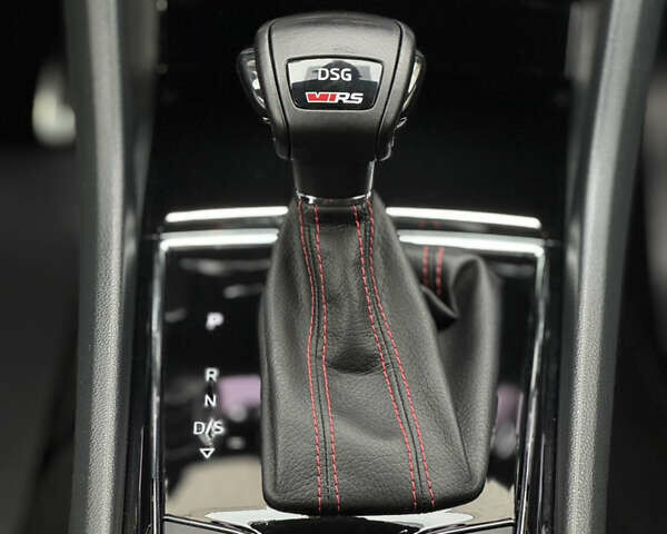 Красный Шкода Kodiaq, объемом двигателя 2 л и пробегом 190 тыс. км за 35999 $, фото 33 на Automoto.ua