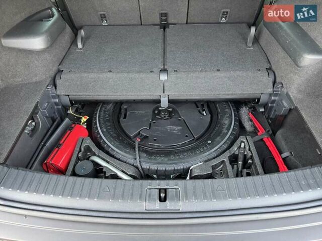 Шкода Kodiaq 2020 у Львові на Automoto.ua Червоний Шкода Kodiaq, об'ємом двигуна 1.97 л та пробігом 140 тис. км за 32000 $, фото 12 на Automoto.ua