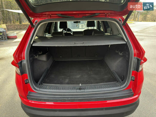 Красный Шкода Kodiaq, объемом двигателя 1.97 л и пробегом 231 тыс. км за 25500 $, фото 10 на Automoto.ua