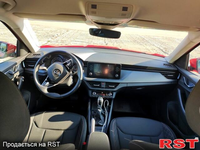 Красный Шкода Kodiaq, объемом двигателя 1.6 л и пробегом 63 тыс. км за 16500 $, фото 12 на Automoto.ua