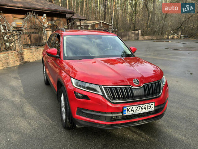 Красный Шкода Kodiaq, объемом двигателя 1.97 л и пробегом 231 тыс. км за 25500 $, фото 9 на Automoto.ua