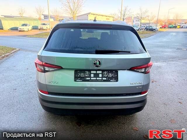 Шкода Kodiaq, объемом двигателя 2 л и пробегом 146 тыс. км за 16500 $, фото 4 на Automoto.ua