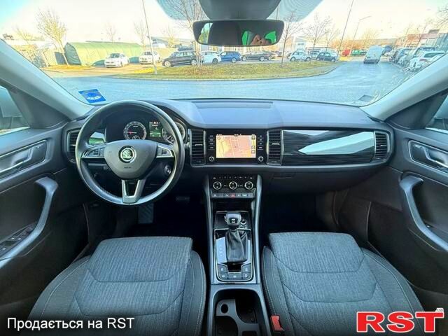 Шкода Kodiaq, объемом двигателя 2 л и пробегом 146 тыс. км за 16500 $, фото 12 на Automoto.ua