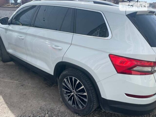 Шкода Kodiaq, объемом двигателя 1.97 л и пробегом 275 тыс. км за 25500 $, фото 8 на Automoto.ua