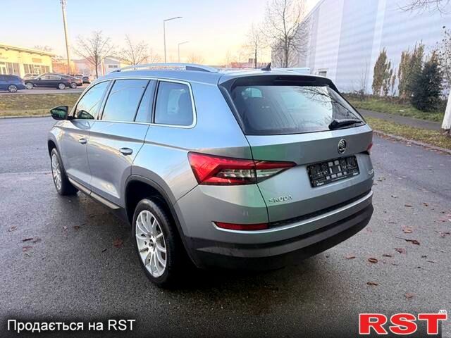 Шкода Kodiaq, объемом двигателя 2 л и пробегом 146 тыс. км за 16500 $, фото 5 на Automoto.ua