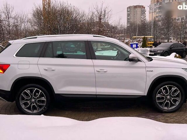 Шкода Kodiaq, объемом двигателя 2 л и пробегом 147 тыс. км за 26900 $, фото 7 на Automoto.ua