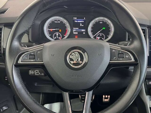Шкода Kodiaq, об'ємом двигуна 2 л та пробігом 169 тис. км за 29450 $, фото 9 на Automoto.ua