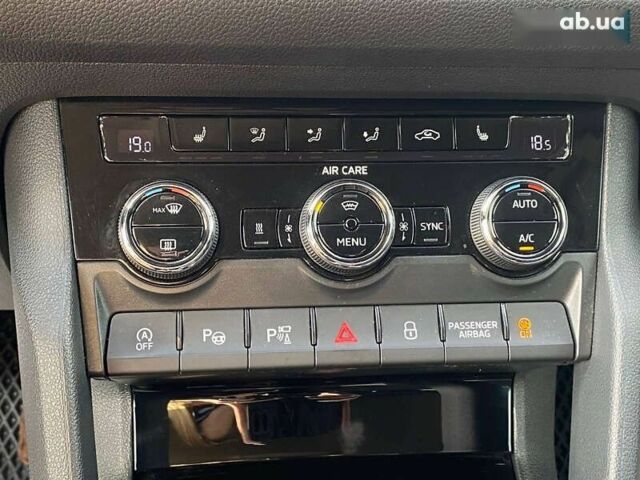 Шкода Kodiaq, об'ємом двигуна 2 л та пробігом 299 тис. км за 24400 $, фото 16 на Automoto.ua