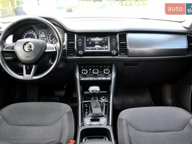 Шкода Kodiaq, об'ємом двигуна 1.97 л та пробігом 205 тис. км за 19500 $, фото 30 на Automoto.ua